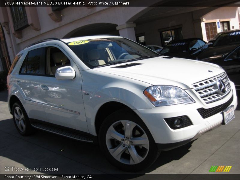 Arctic White / Cashmere 2009 Mercedes-Benz ML 320 BlueTec 4Matic