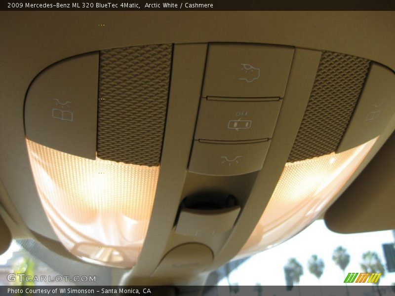 Arctic White / Cashmere 2009 Mercedes-Benz ML 320 BlueTec 4Matic