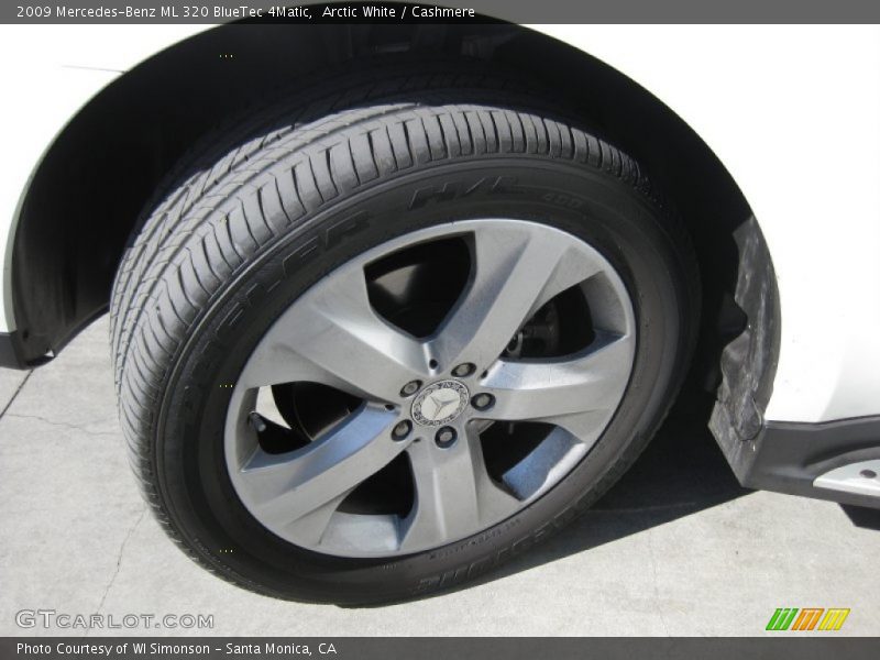 Arctic White / Cashmere 2009 Mercedes-Benz ML 320 BlueTec 4Matic
