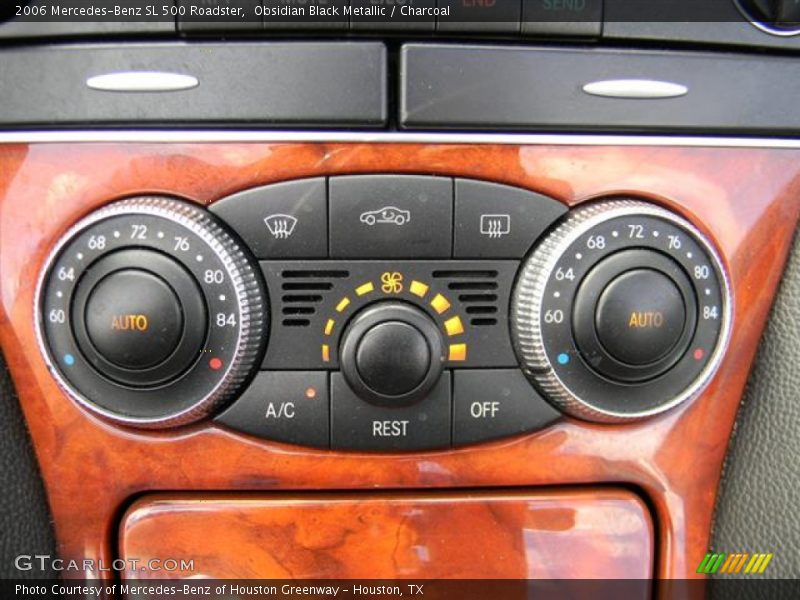 Controls of 2006 SL 500 Roadster