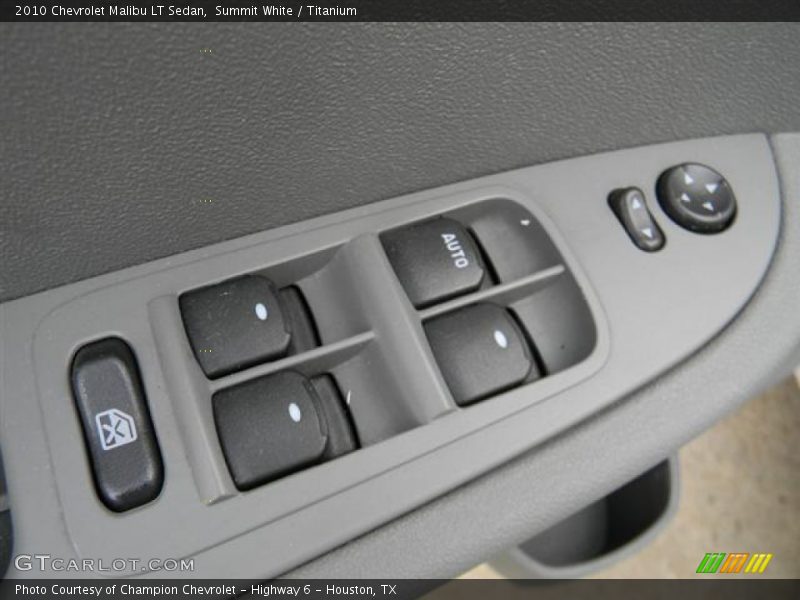 Summit White / Titanium 2010 Chevrolet Malibu LT Sedan