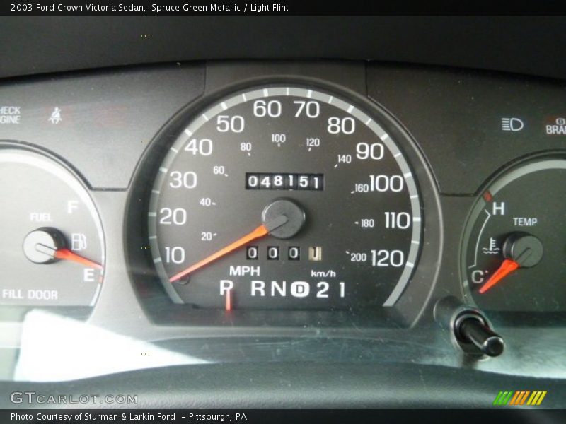 Spruce Green Metallic / Light Flint 2003 Ford Crown Victoria Sedan