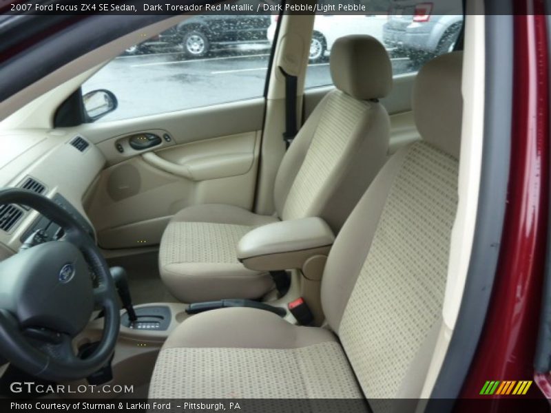  2007 Focus ZX4 SE Sedan Dark Pebble/Light Pebble Interior