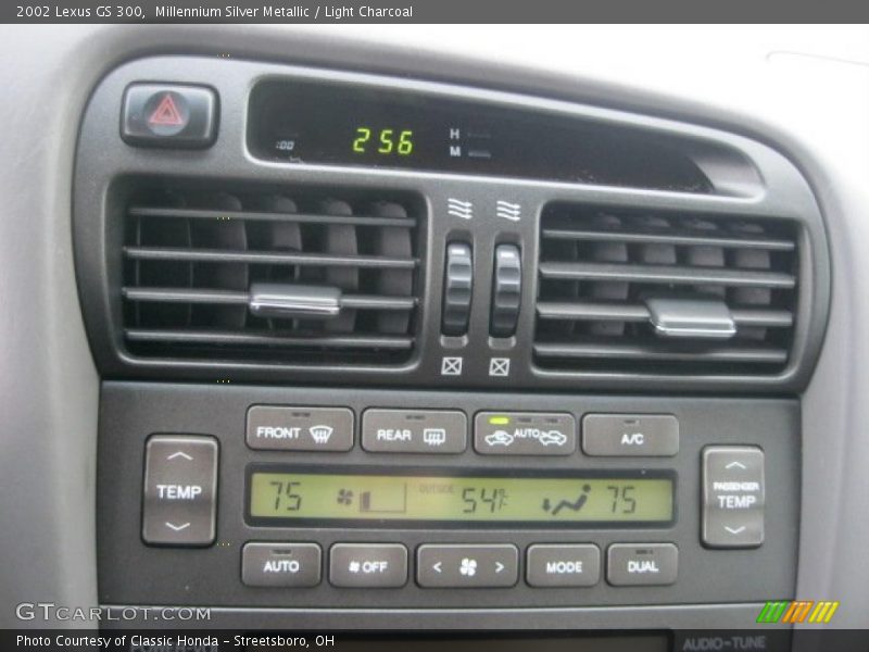 Millennium Silver Metallic / Light Charcoal 2002 Lexus GS 300
