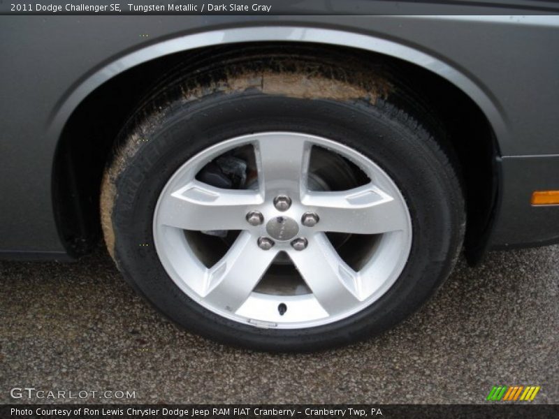 Tungsten Metallic / Dark Slate Gray 2011 Dodge Challenger SE