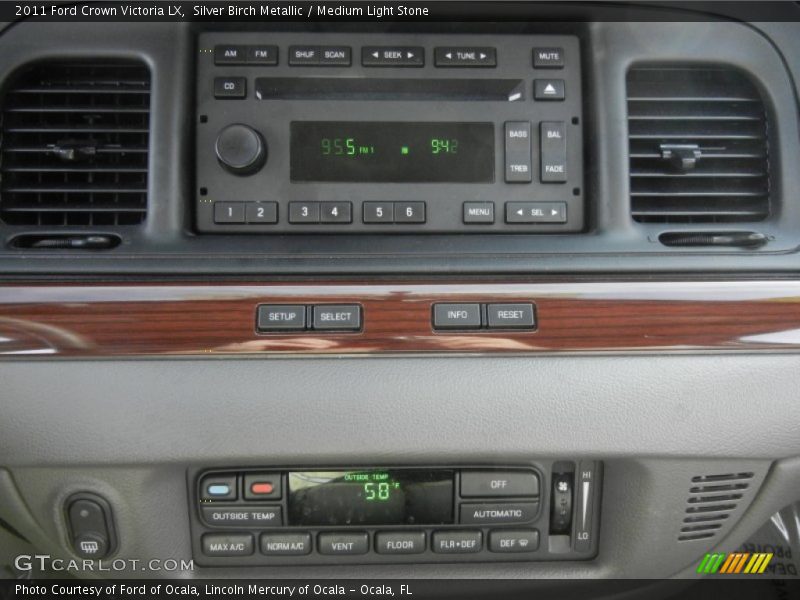 Audio System of 2011 Crown Victoria LX