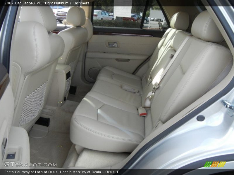 Light Platinum / Cashmere 2007 Cadillac SRX V6