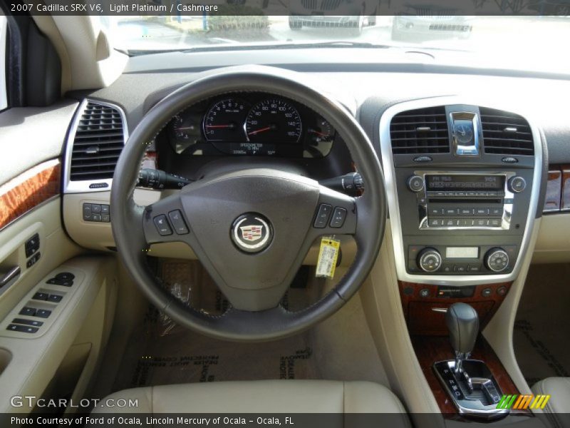 Light Platinum / Cashmere 2007 Cadillac SRX V6