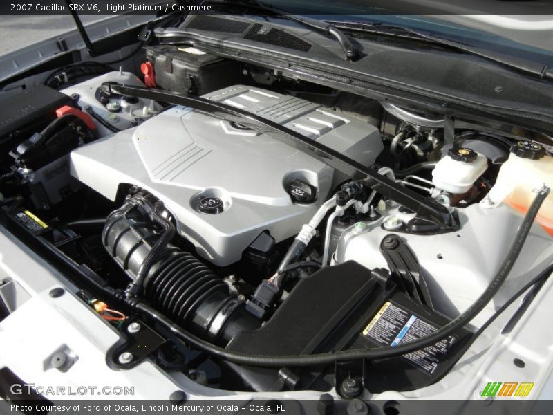 Light Platinum / Cashmere 2007 Cadillac SRX V6