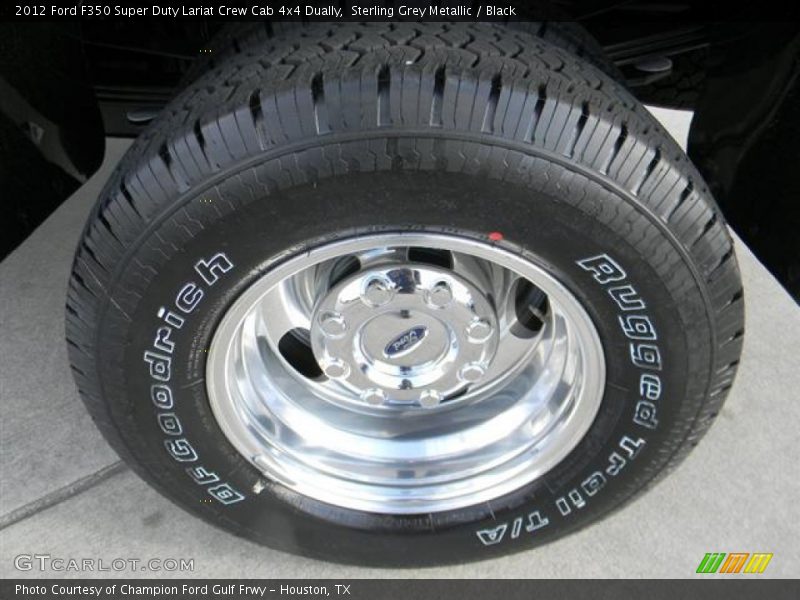 2012 F350 Super Duty Lariat Crew Cab 4x4 Dually Wheel