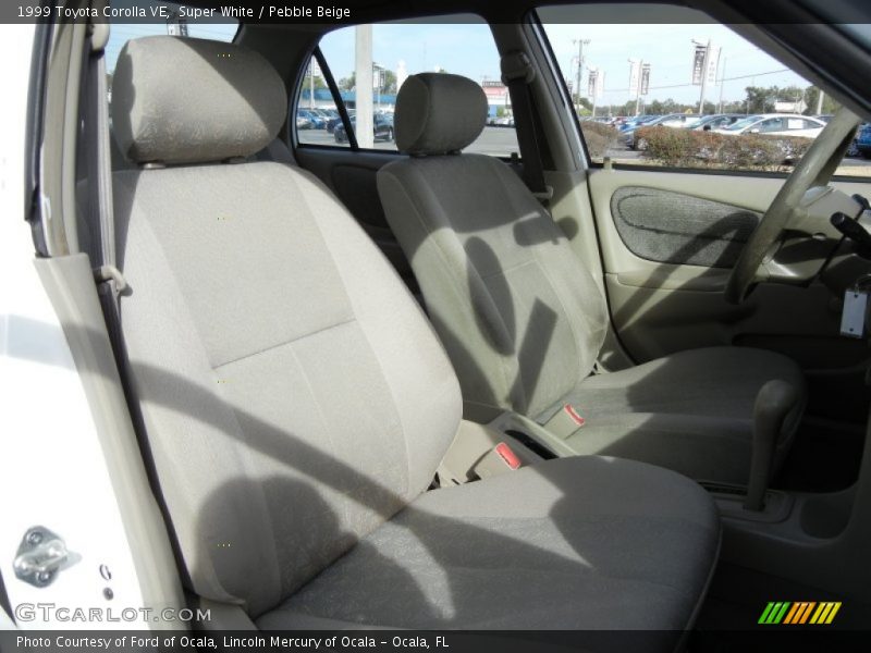 Super White / Pebble Beige 1999 Toyota Corolla VE