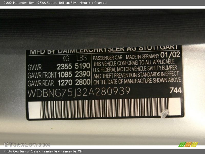 Brilliant Silver Metallic / Charcoal 2002 Mercedes-Benz S 500 Sedan