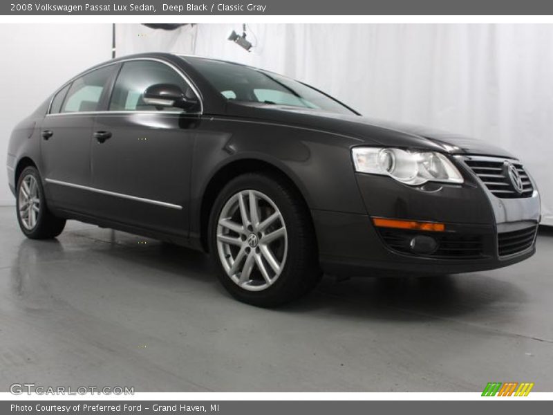 Deep Black / Classic Gray 2008 Volkswagen Passat Lux Sedan