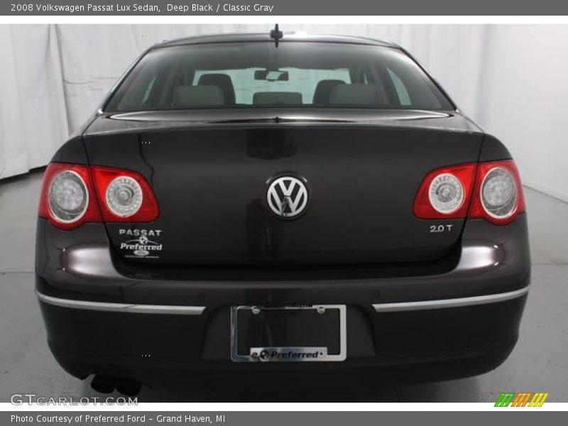 Deep Black / Classic Gray 2008 Volkswagen Passat Lux Sedan