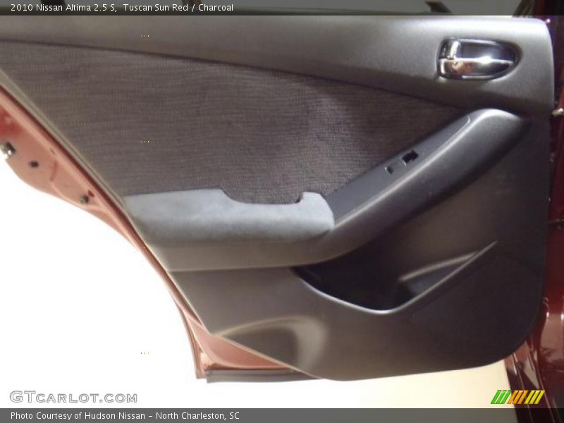 Tuscan Sun Red / Charcoal 2010 Nissan Altima 2.5 S