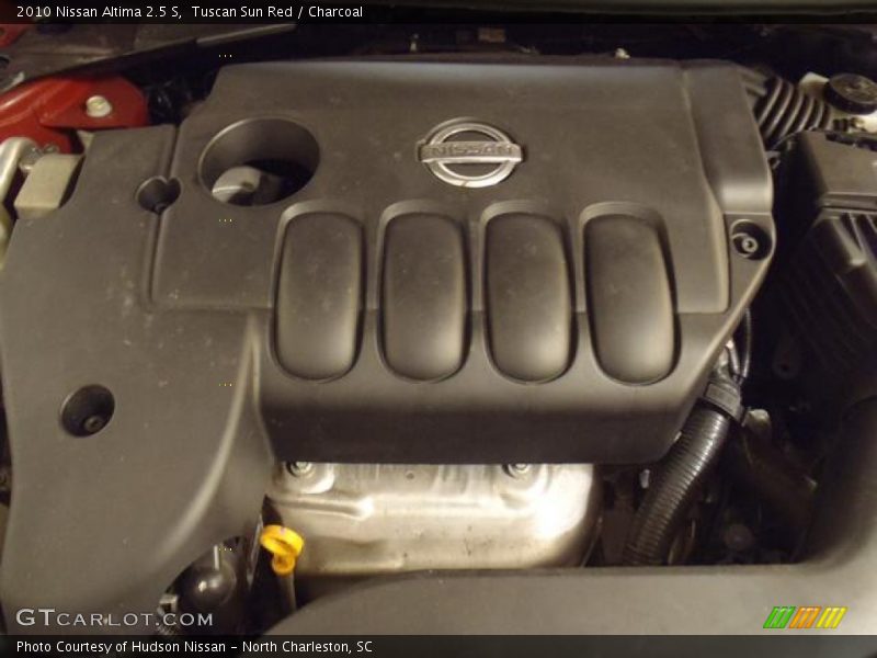 Tuscan Sun Red / Charcoal 2010 Nissan Altima 2.5 S