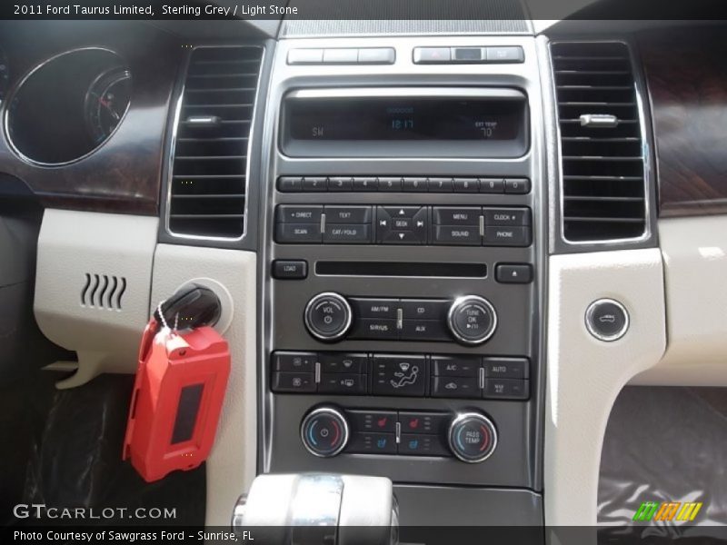 Sterling Grey / Light Stone 2011 Ford Taurus Limited