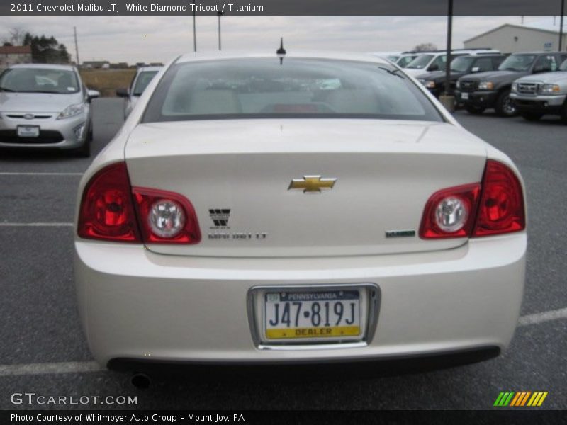 White Diamond Tricoat / Titanium 2011 Chevrolet Malibu LT