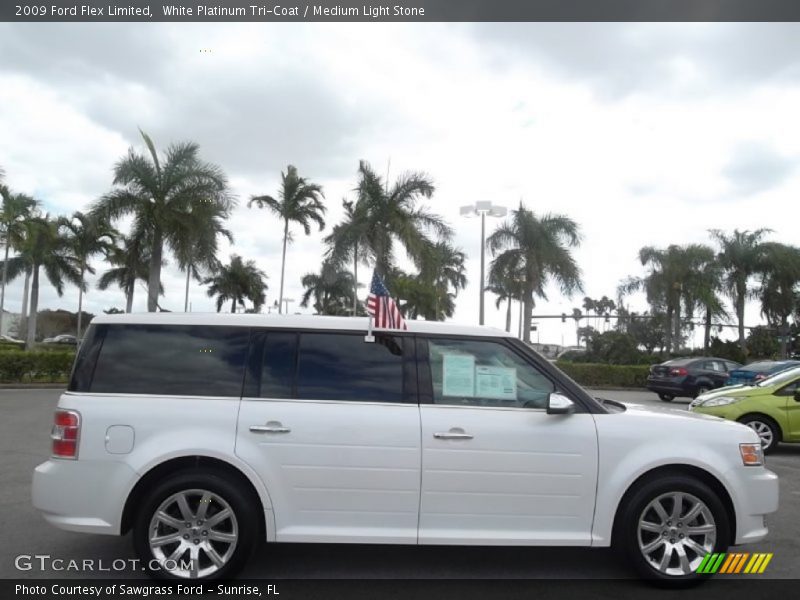 White Platinum Tri-Coat / Medium Light Stone 2009 Ford Flex Limited