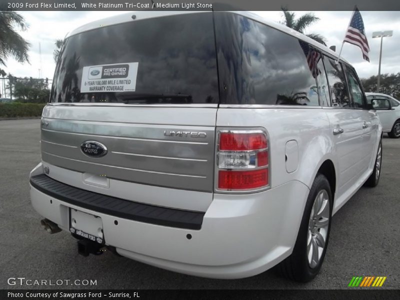 White Platinum Tri-Coat / Medium Light Stone 2009 Ford Flex Limited