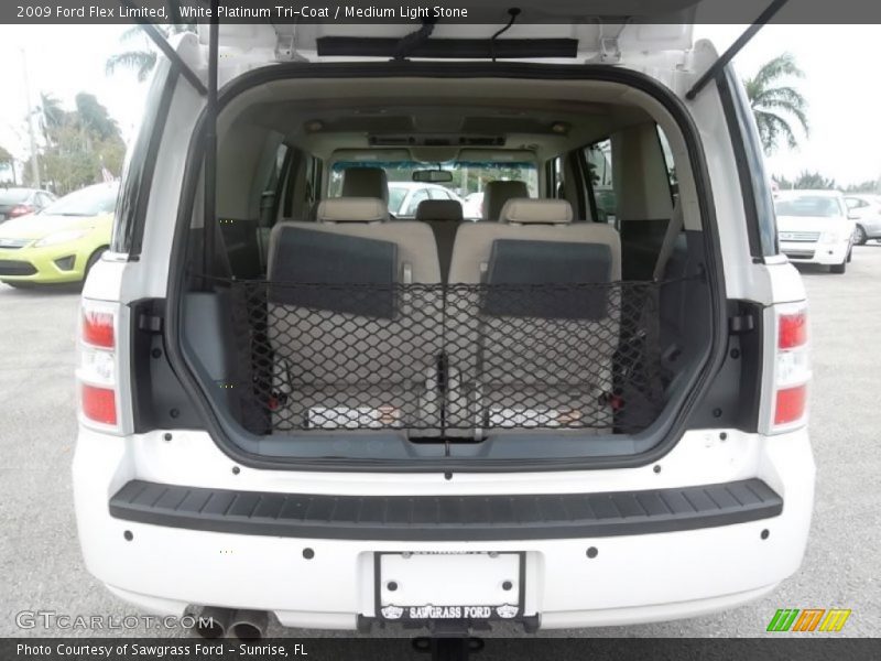 White Platinum Tri-Coat / Medium Light Stone 2009 Ford Flex Limited