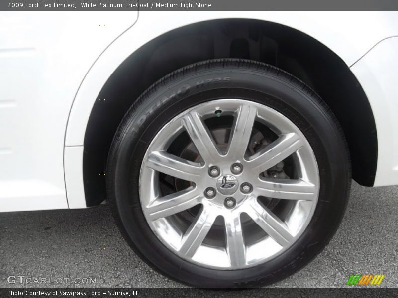 White Platinum Tri-Coat / Medium Light Stone 2009 Ford Flex Limited