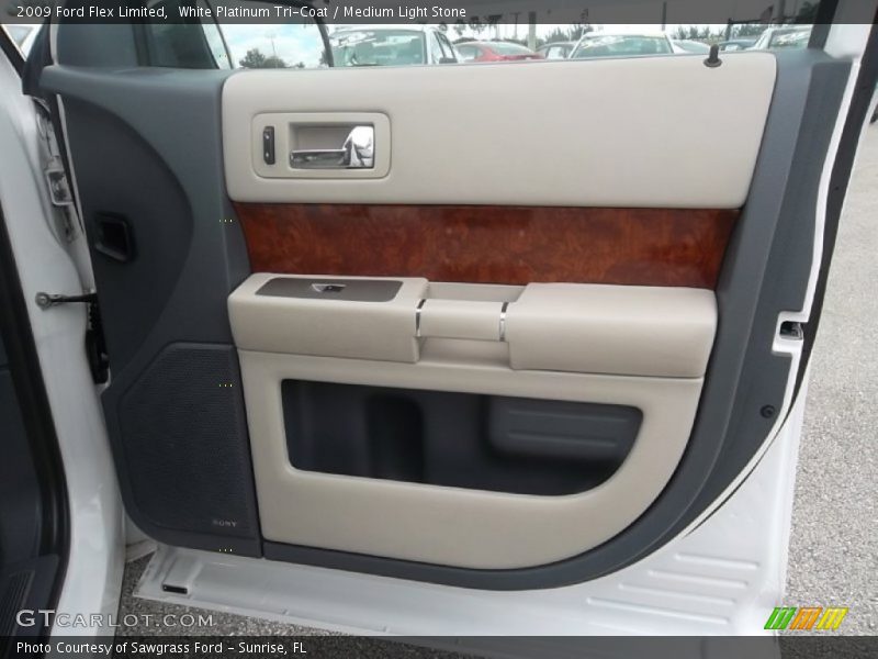 White Platinum Tri-Coat / Medium Light Stone 2009 Ford Flex Limited