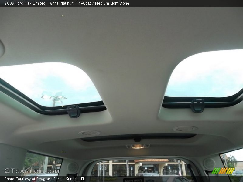 White Platinum Tri-Coat / Medium Light Stone 2009 Ford Flex Limited