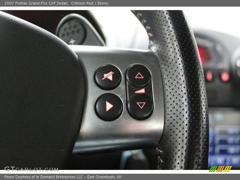 Controls of 2007 Grand Prix GXP Sedan