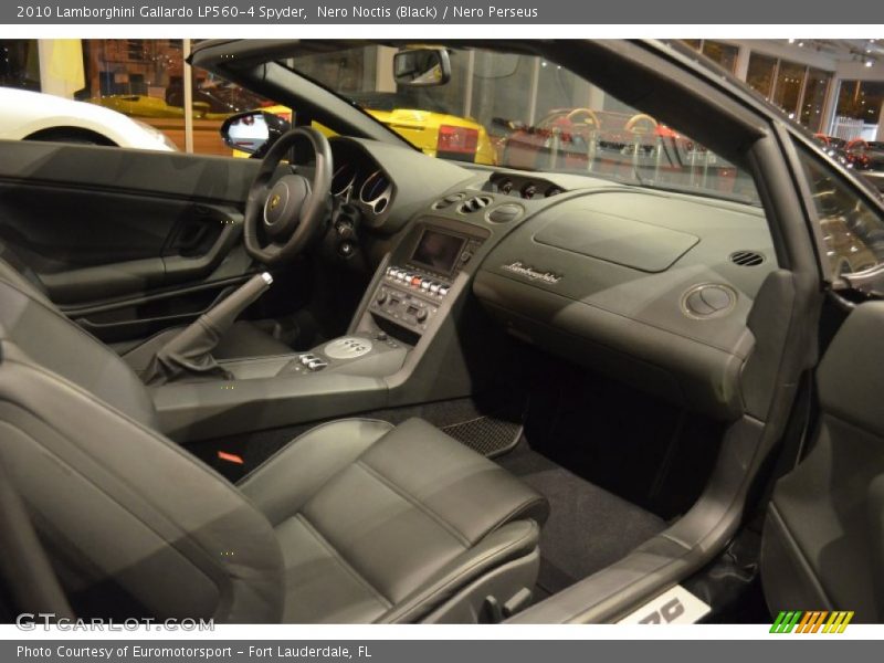 Dashboard of 2010 Gallardo LP560-4 Spyder