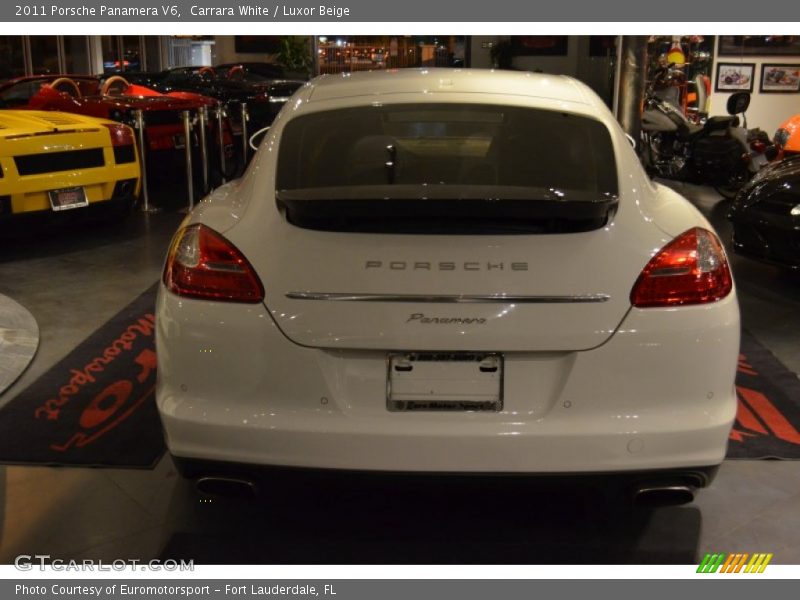 Carrara White / Luxor Beige 2011 Porsche Panamera V6