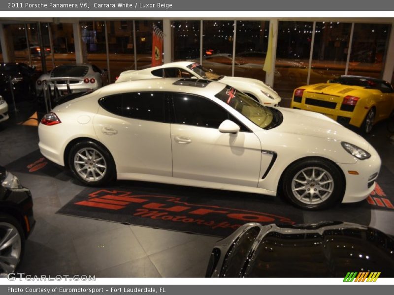 Carrara White / Luxor Beige 2011 Porsche Panamera V6