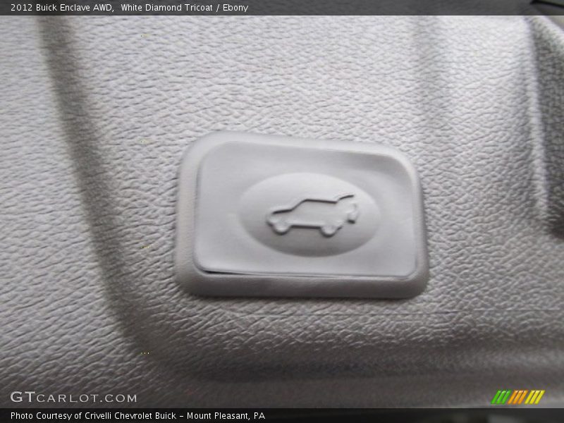 White Diamond Tricoat / Ebony 2012 Buick Enclave AWD