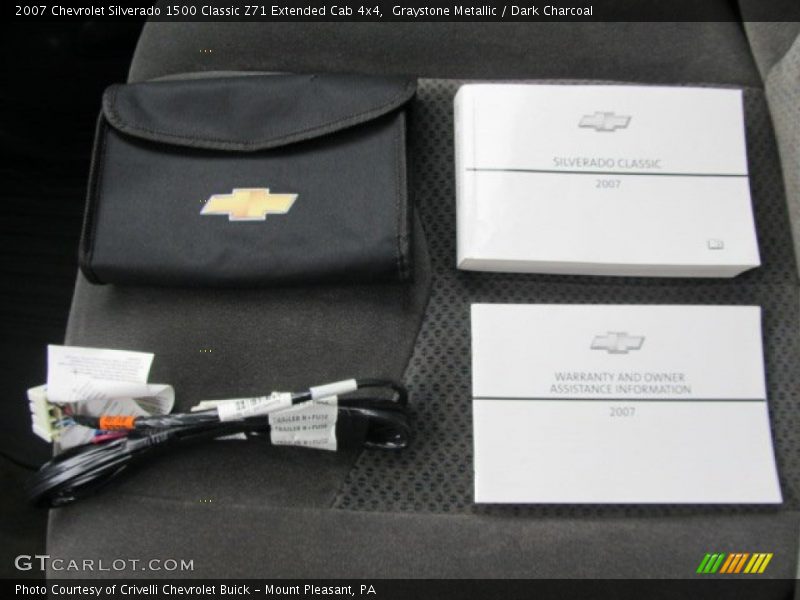 Graystone Metallic / Dark Charcoal 2007 Chevrolet Silverado 1500 Classic Z71 Extended Cab 4x4