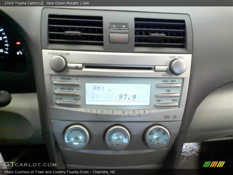 Aloe Green Metallic / Ash 2009 Toyota Camry LE