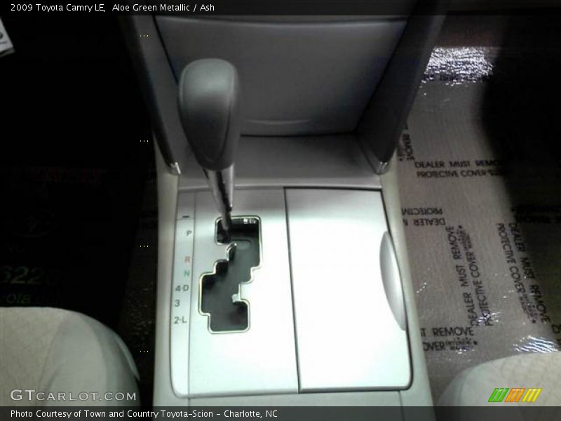 Aloe Green Metallic / Ash 2009 Toyota Camry LE