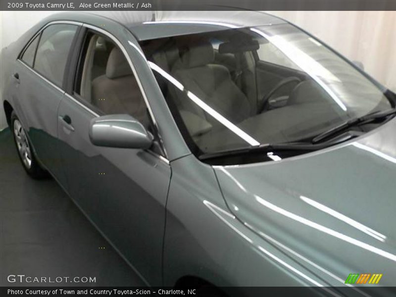 Aloe Green Metallic / Ash 2009 Toyota Camry LE
