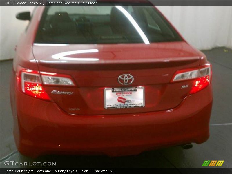 Barcelona Red Metallic / Black 2012 Toyota Camry SE