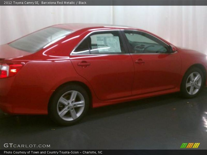 Barcelona Red Metallic / Black 2012 Toyota Camry SE