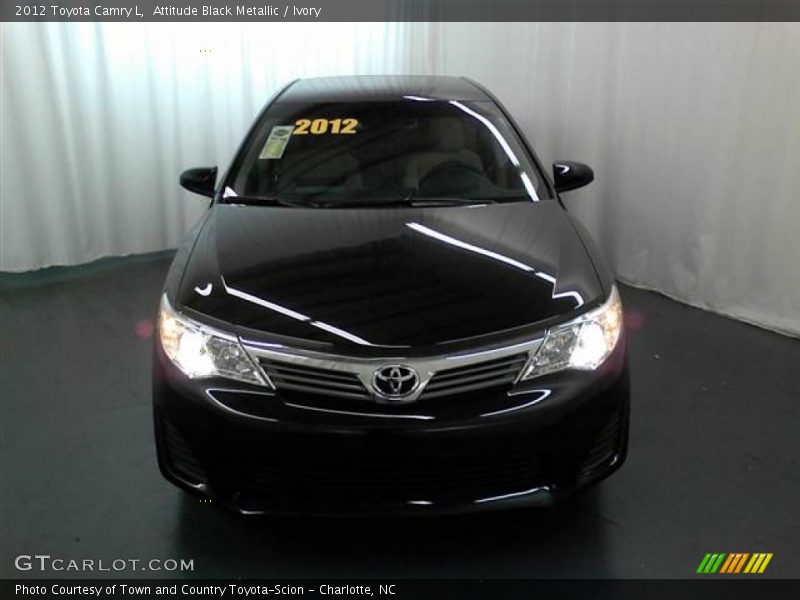 Attitude Black Metallic / Ivory 2012 Toyota Camry L