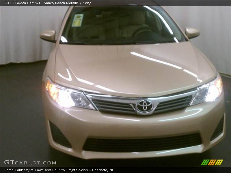 Sandy Beach Metallic / Ivory 2012 Toyota Camry L
