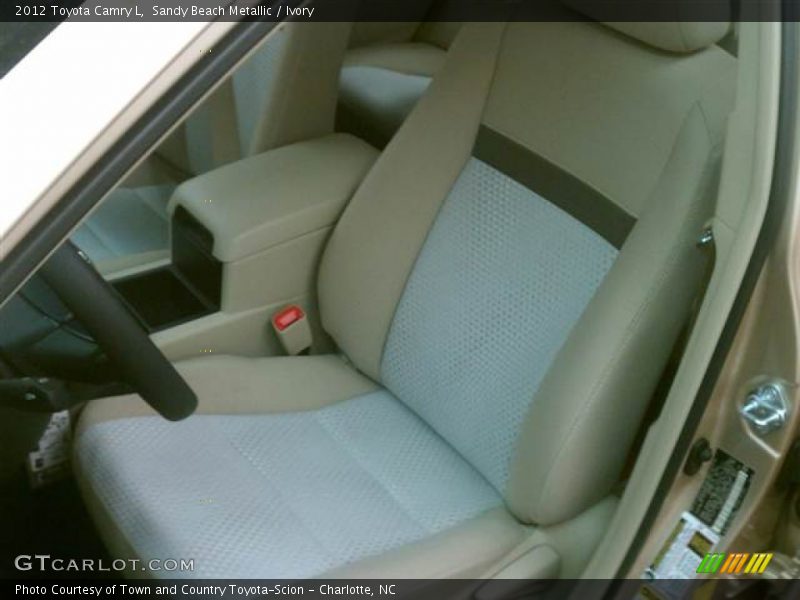 Sandy Beach Metallic / Ivory 2012 Toyota Camry L