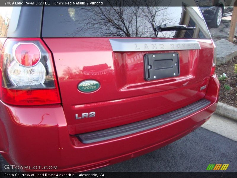Rimini Red Metallic / Almond 2009 Land Rover LR2 HSE