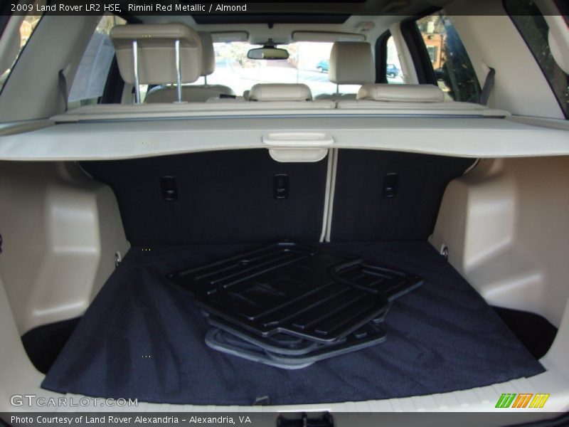  2009 LR2 HSE Trunk