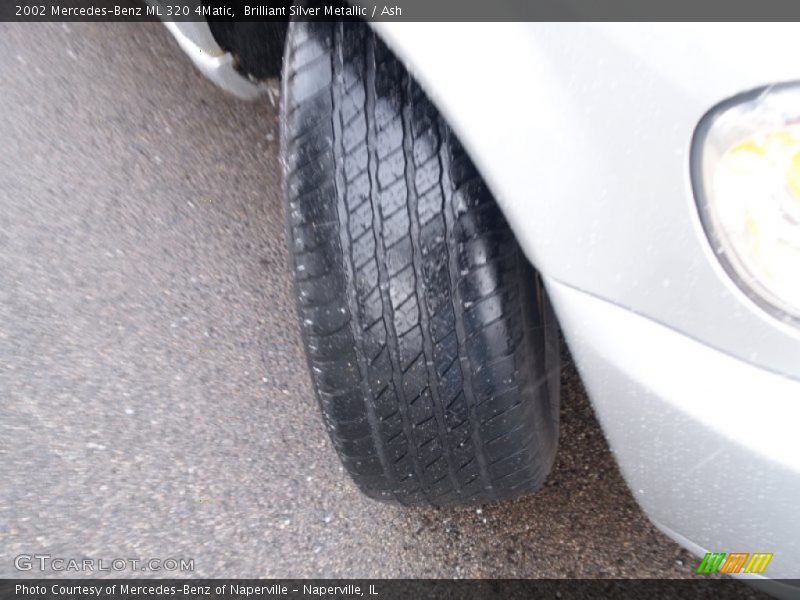 Brilliant Silver Metallic / Ash 2002 Mercedes-Benz ML 320 4Matic