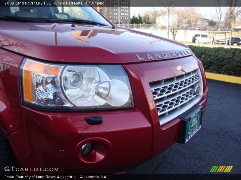 Rimini Red Metallic / Almond 2009 Land Rover LR2 HSE