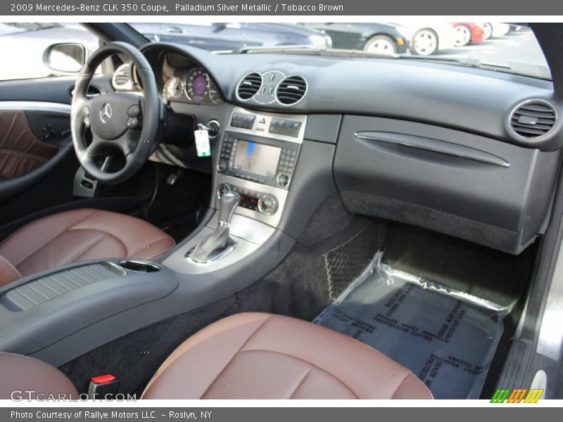 Dashboard of 2009 CLK 350 Coupe