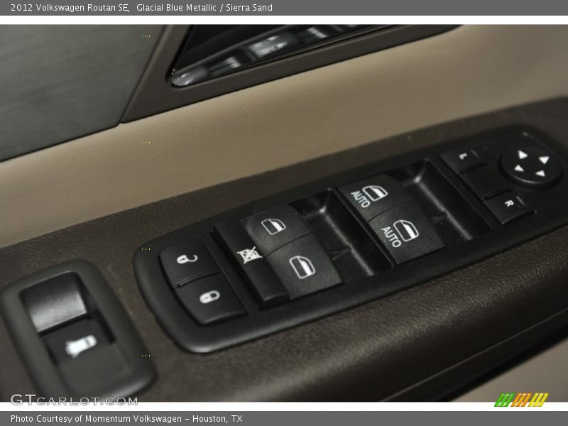Glacial Blue Metallic / Sierra Sand 2012 Volkswagen Routan SE