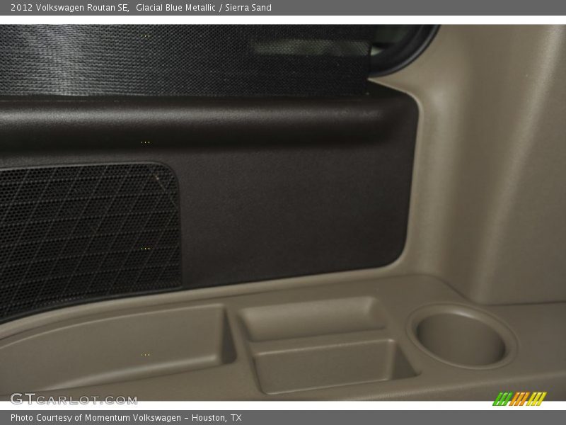 Glacial Blue Metallic / Sierra Sand 2012 Volkswagen Routan SE