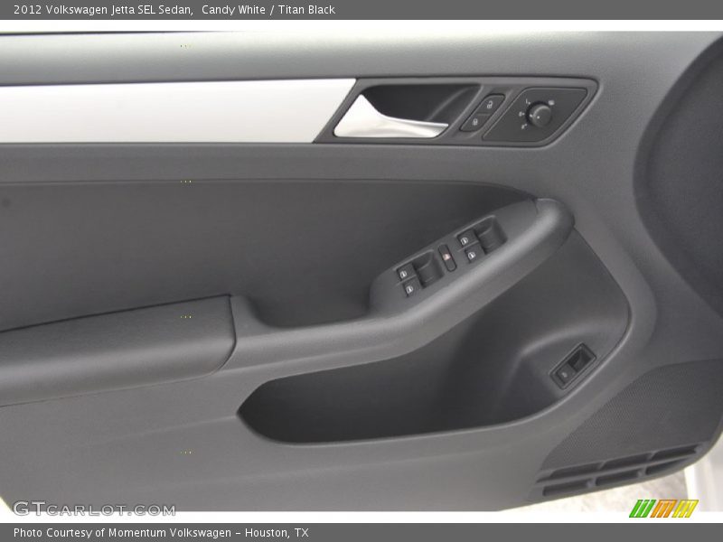 Candy White / Titan Black 2012 Volkswagen Jetta SEL Sedan